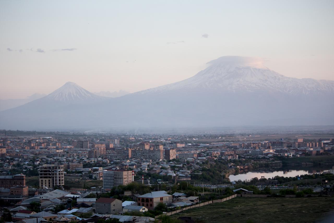 Ris Dalma Collection Yerevan Bagian luar foto