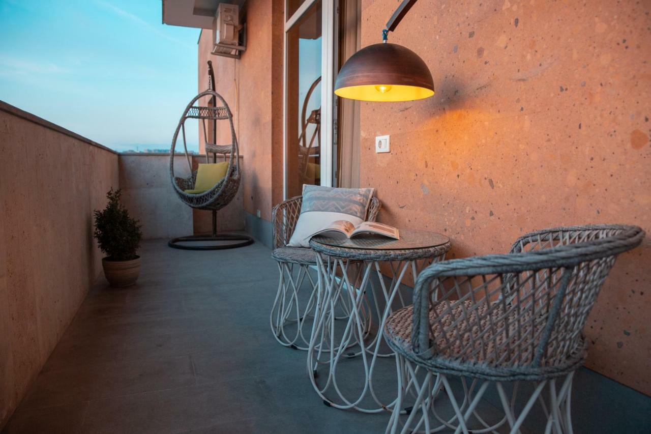 Ris Dalma Collection Yerevan Bagian luar foto