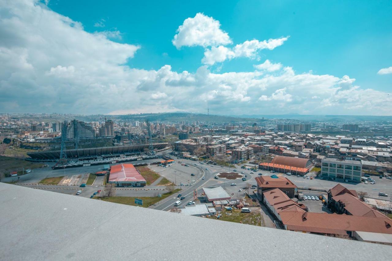 Ris Dalma Collection Yerevan Bagian luar foto